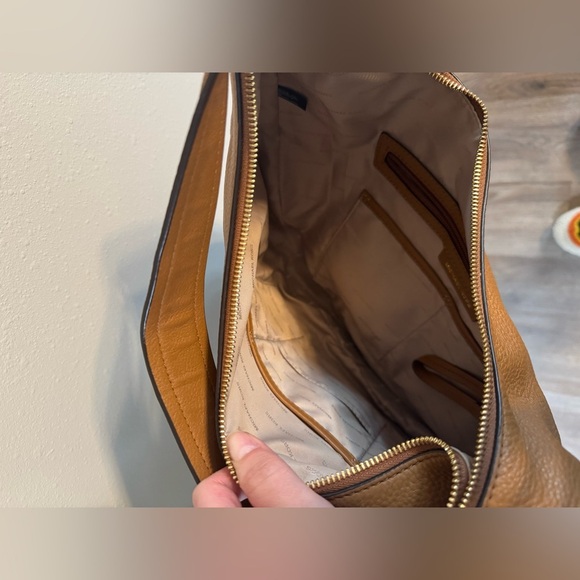 MICHAEL Michael Kors
Lydia Large Leather Hobo - Picture 7 of 13
